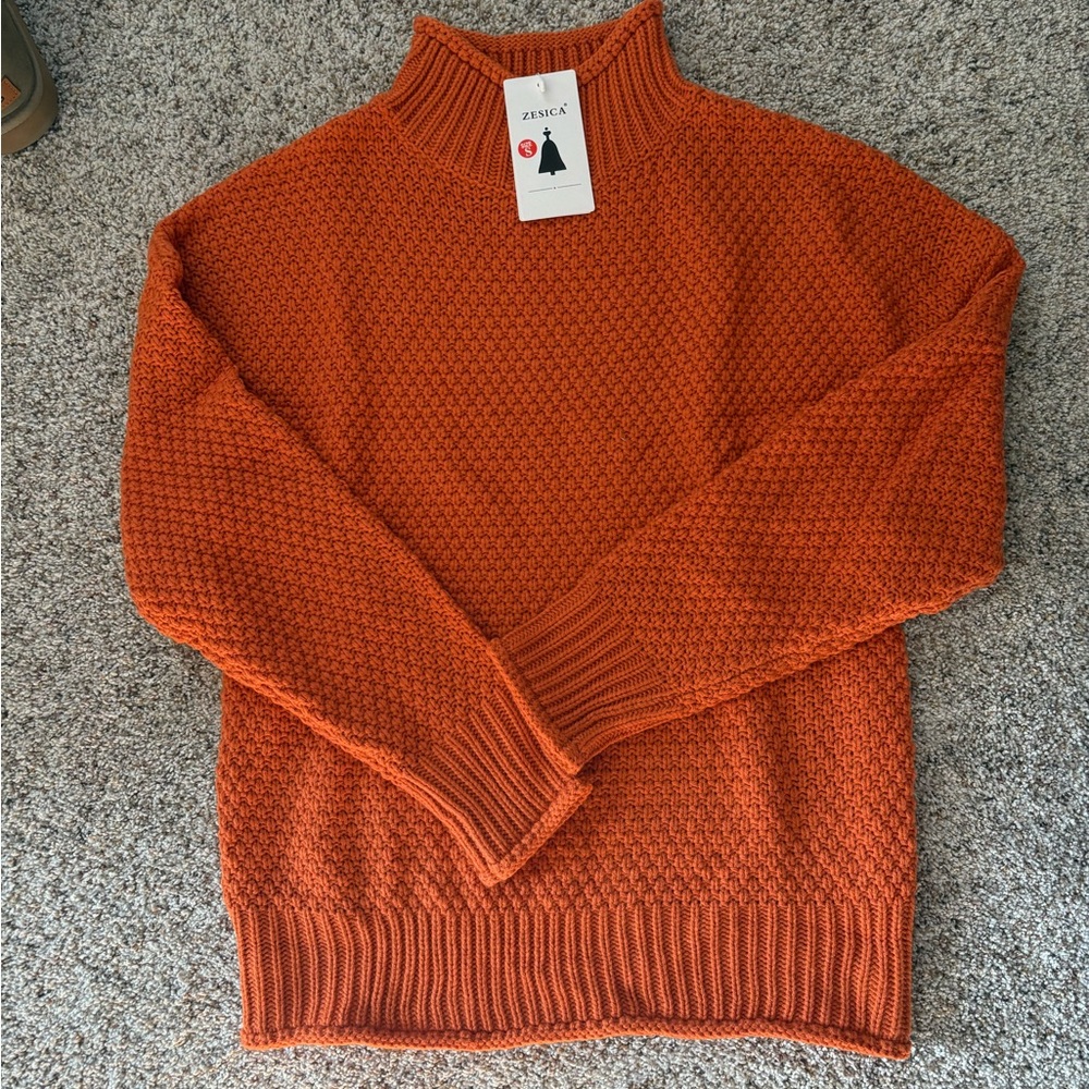 Turtle neck sweater